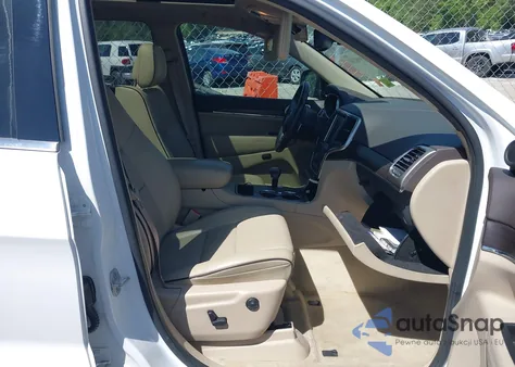 2015 Jeep Grand Cherokee Overland z USA, uszkodzony, nr VIN 1C4RJECG6FC707458